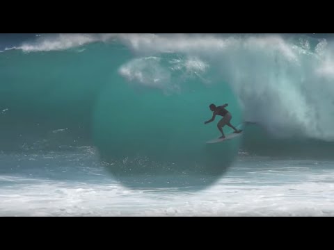 Big waves roll in to Makapuu Point