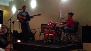 Darren Hanlon live with Steph in Biloela