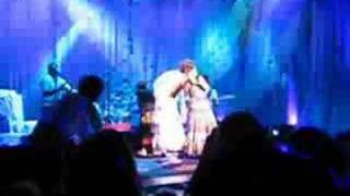 Kelly Clarkson &amp; Graham Colton Band A Moment Like This