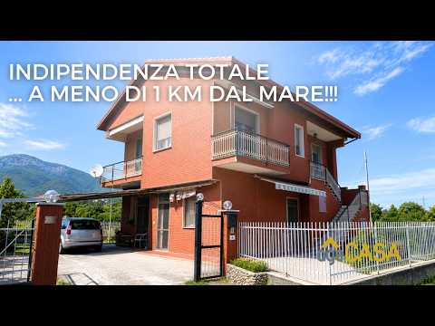VILLA INDIPENDENTE A POCHI PASSI DAL CENTRO E DAL MARE