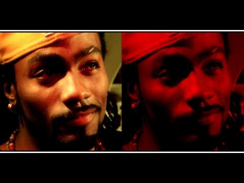 [CLIP DANCEHALL]CLAVELY Feat STONE J-FRIDAY-2010