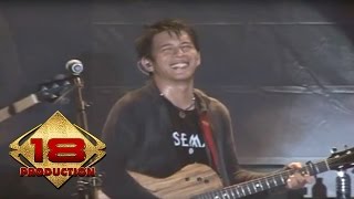 Download lagu NOAH - Di Atas Normal (Live Konser Jepara Jawa Tengah 3 Januari 2013) mp3 Download lagu NOAH - Di Atas Normal (Live Konser Jepara Jawa Tengah 3 Januari 2013) mp3