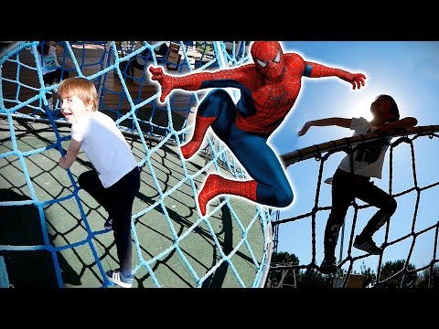 MARCOS PRETEND PLAY SPIDERMAN!! Brancoala Family