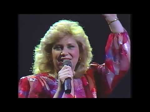 SANDI PATTI "LET THERE BE PRAISE! THE CONCERT VIDEO, 1986