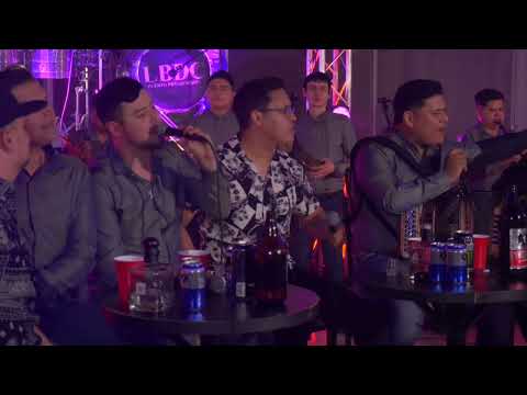 Que Se Vaya Lejos-Grupo Riesgo ft. La Banda Del Charko