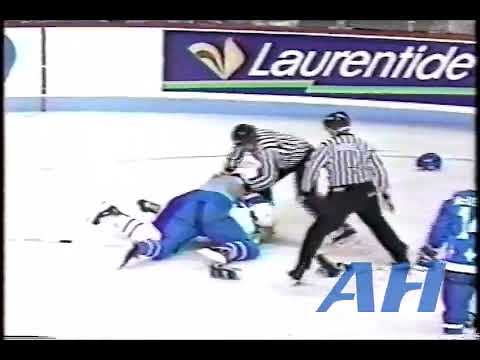 NHL Feb. 10, 1990 Steve Martinson,MTL v Darin Kimble,QUE Montreal Canadiens Quebec Nordiques