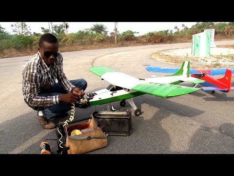 Eye Witness Report: Gifted Nigerian Invents Flying Mini-Aircrafts