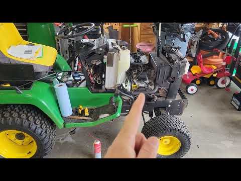 John Deere 445 Valve adjust, Compression test, Leak down test