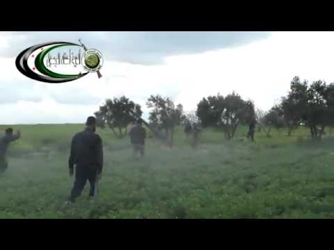 استهداف قوات النظام بصورايخ غراد في مطار حماة العسكري