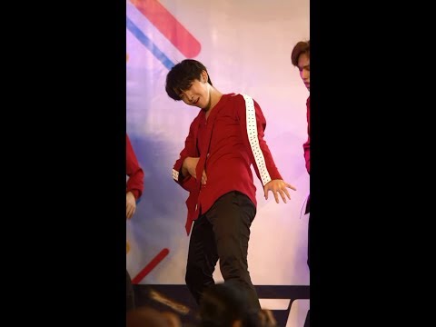 150718 "Pon" DEVOTION cover WANNA ONE - BOOMERANG (Jinyoung)