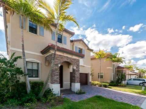6443 SW 162 AV,Miami,FL 33193 House For Sale