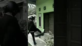 Download lagu kang paket barbar 🤣🤣🤣 #kurir #barbar #lucu mp3