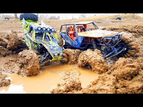 RC MUD Trucks 4x4 Trail — Axial Wraith VS WLtoys 10428 — RC Extreme Pictures