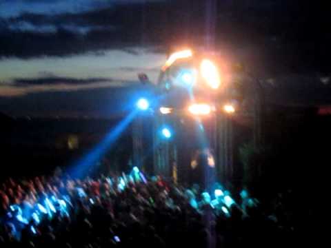 Johan Gielen playing Armin van  Buuren - Blue Fear at Luminosity Beach Festival 2012