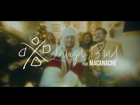 COMA - Lângă brad feat. Macanache