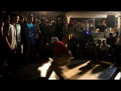 BACK TO THE STYLE 2012 (NAPOLI) KNEF CREW VS BENZY SUONO GASO