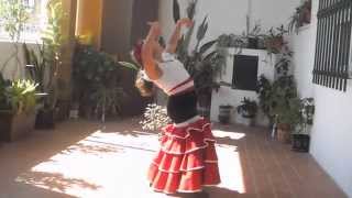 JUDITH BAILANDO `` EMBRUJÁ POR TU QUERER ´´ DE DIANA NAVARRO