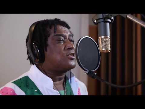 Clipe Oficial do Samba 2017 da Mangueira