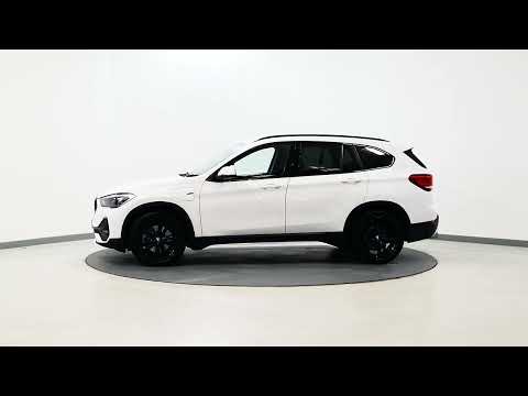 *98* 2022 BMW X1 1.5 sport xdrive - Image 2