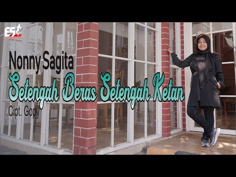 Setengah Beras Setengah Ketan - Nonny Sagita | Dangdut (Official Music Video)