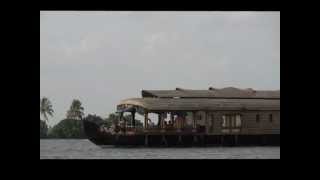 preview picture of video 'Vembanad Lake, Kumarakom'