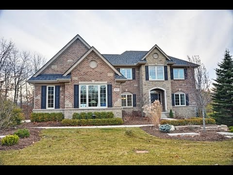 Property for sale - 5672 GOLF POINTE DR, Clarkston, MI 48348