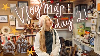 Ginger Bread House-making & Christmas Thrifting 🎄❤️✨ | VLOGMAS DAY 2