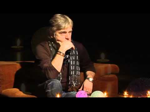 Paco Morán entrevista a Richard Villalón. Cantante.