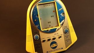 RetroGameCity: Gameplay Time & Game, Astro Destroyer, Retro Handheld