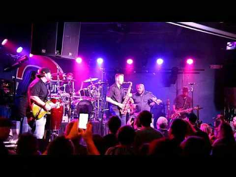 Kelly Bell Band performs 'Baby Way' at Union Jack's Annapolis, MD