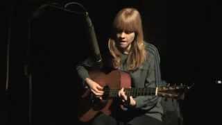 Lucy Rose Middle Of The Bed BBC Radio 1 Live Lounge 2013