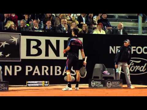 Djokovic does a Mansour Bahrami