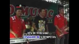 Download lagu DANGDUT ARSIKA-KAPAL KERUK VOL.E'EN CHANTIKA mp3