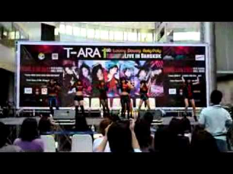120519 Lapistarz cover T-ara @ Siam Discovery