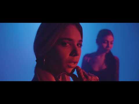 Grecia ft @YossBones - M.A.L.A (Video Oficial)