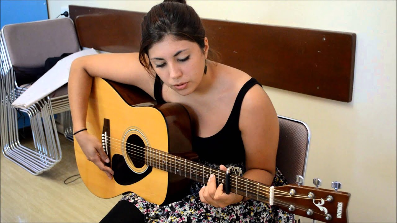 Maryam Hadji  – Turn away from thyself