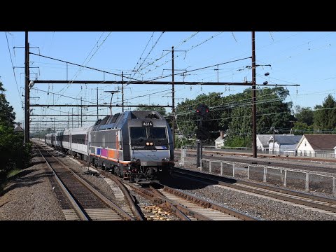 Morning Rush On Amtrak's Northeast Corridor, Railfanning, Iselin - Rahway, NJ 9/2/22