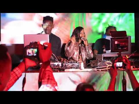 First performance premiere of Customer Official Video