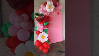 I loveee the strawberry theme!! #balloongarland #balloonarch