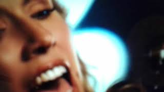 SHERYL CROW # SIGN YOUR NAME