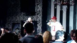 family the label  ''nivo'' & komis x kane oti kano