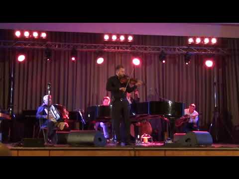 Tibor Grünholz Ensemble - Shiny Stockings (Count Basie)