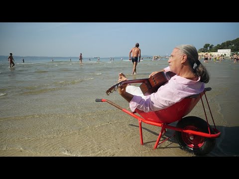 Baš me briga-Goran Karan(OFFICIAL VIDEO)