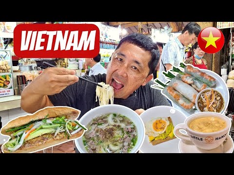 24 Hours in Saigon, Vietnam! 🇻🇳 Ben Thanh Market & BEST Banh Mi!!