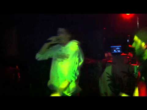 Tecniche Perfette (zoobar 2011) Madd Eff Vs Luter Guru.MOV