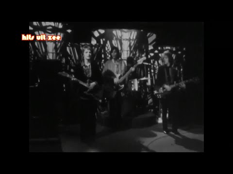 Blossom Toes - Postcard (nice quality TV promo from 1968)