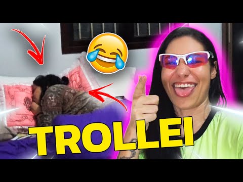 ACORDEI MINHA MÃE AS 3 HORAS COM MC DRIKA E MINHAS MÚSICAS DE FUNK!!!