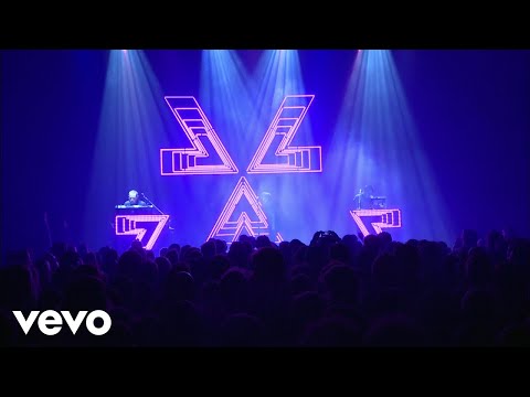 Video thumbnail for By The Throat (Live at Ancienne Belgique / 2013)