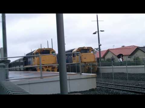 DC4093 Arriving From Swanson Meets  DC4254 From Henderson Station