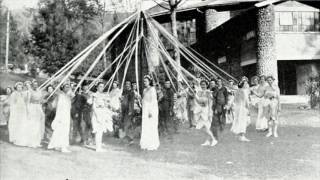 Shirley Collins - The Queen of May